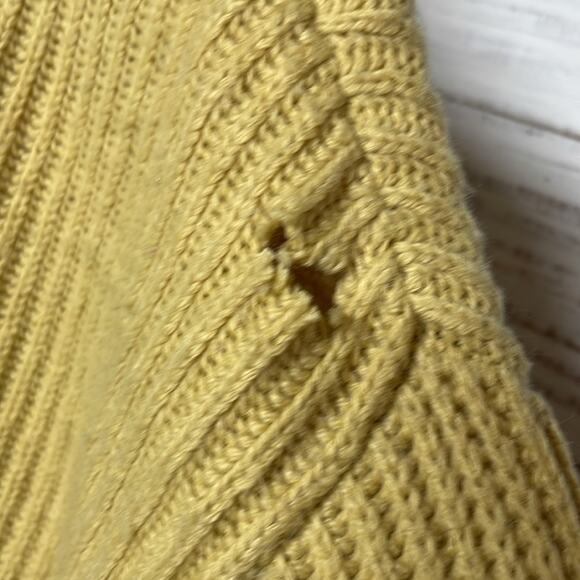 Sweet Baby Jamie Yellow 1/2 Zip Sweater XS Flaw - Picture 5 of 7